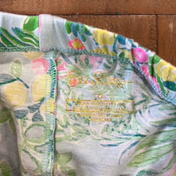 Lilly Pulitzer Sammy fruit and flower pajamas - Picture 7 of 8